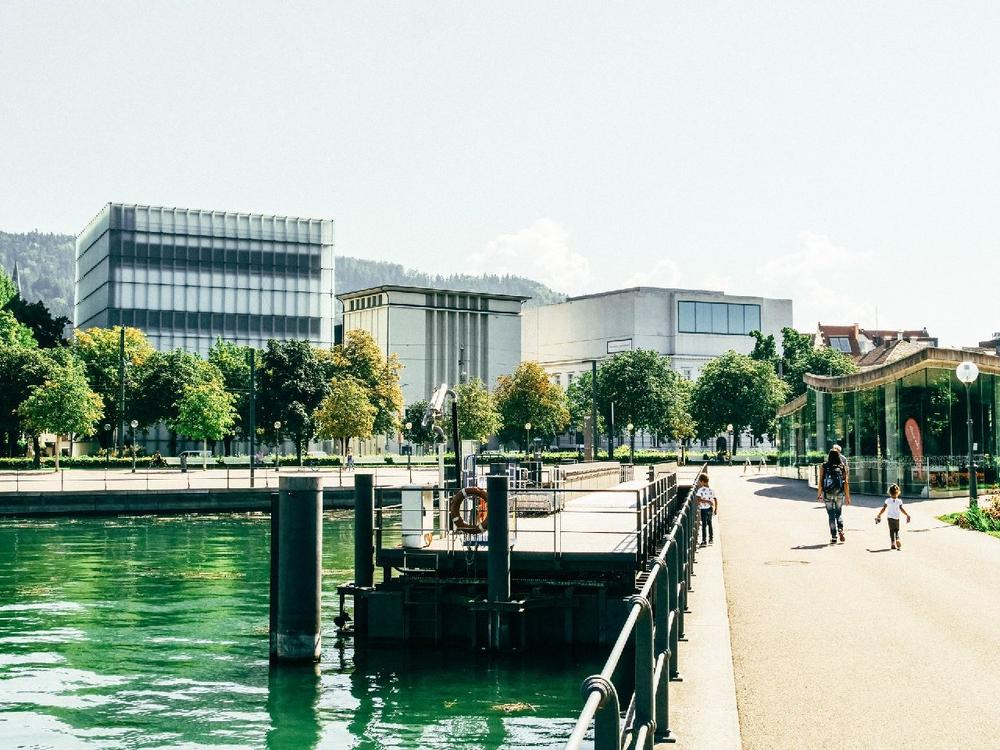 Umgang I Leinwand und Leinöl (Unterhaltung / Freizeit | Bregenz)