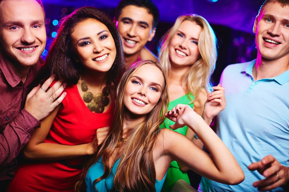 2000er Party x Diese Typen (Unterhaltung / Freizeit | Dobbin-Linstow)