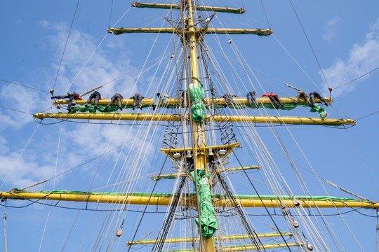 HSB-Nautikstudierende stechen mit der Alexander von Humboldt 2 in See (Pressetermin | Bremerhaven)